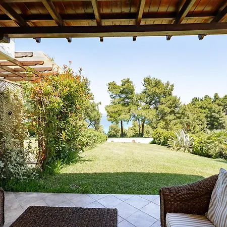 Hideaway With Sea View-no Pool Use *