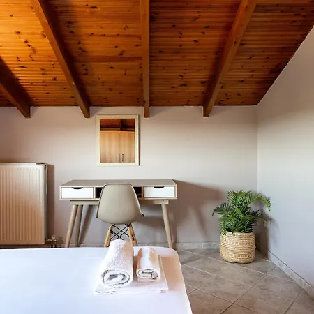 Hideaway With Sea View-no Pool Use Ποσείδι