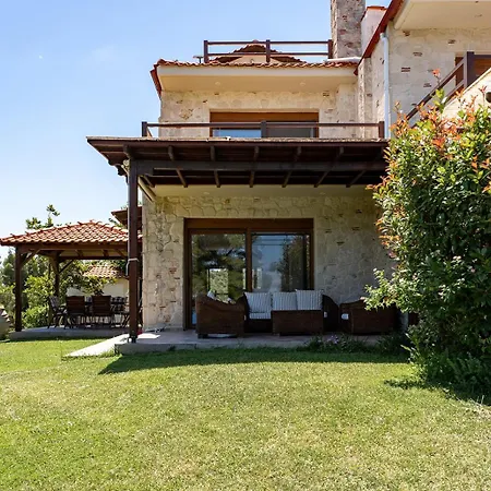 Διαμέρισμα Hideaway With Sea View-no Pool Use *